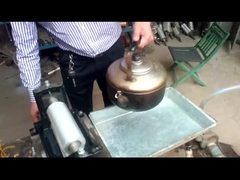 La machine de presse manuelle en acier inoxydable Bee Star est une machine de fondation à base de cire d'abeille