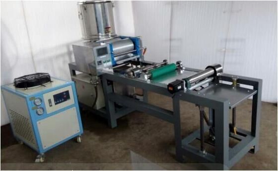 acheter Machine complètement automatique de base de cire d'abeille de la CE pour faire des feuilles de base de cire d'abeille fabrication en ligne