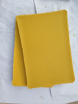 L'étoile d'abeille 100% de cire d'abeille pure Bloc jaune peut être utilisé dans l'industrie cosmétique
